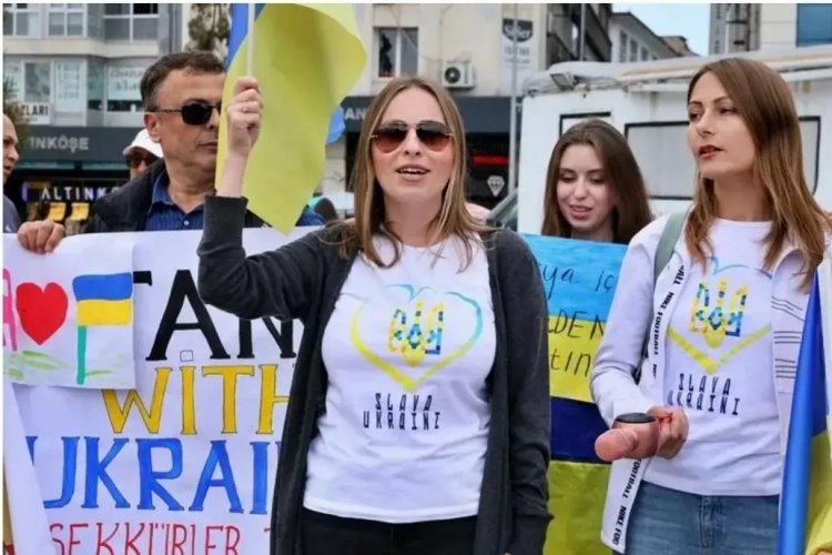 Samsun'da yaşayan Ukraynalılar, Rusya'nın Ukrayna'daki füze saldırısına tepki gösterdi