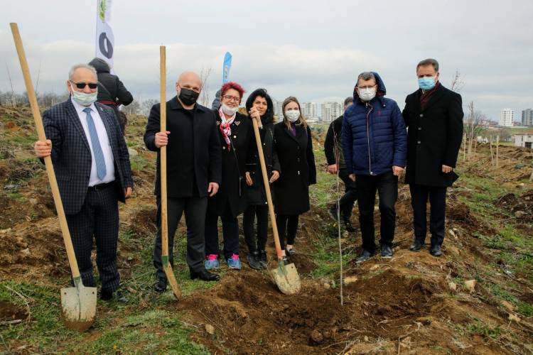 ГО "Чорноморська Асоціація Українців" м.Самсун в Туреччині приєдналась до глобального екологічного проєкту «Озеленення планети» (Greening of the Planet )